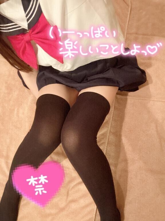 ムッツリスケベな学生でした///