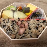 🍱
