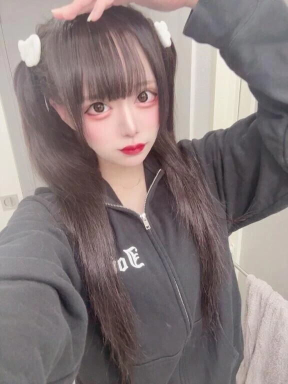 出勤してます
