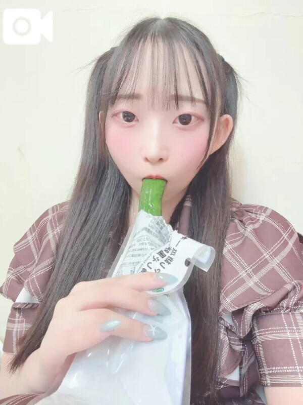 もぐもぐ