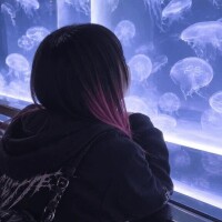 こはねと水族館デートする？🐬🫧‎🩷