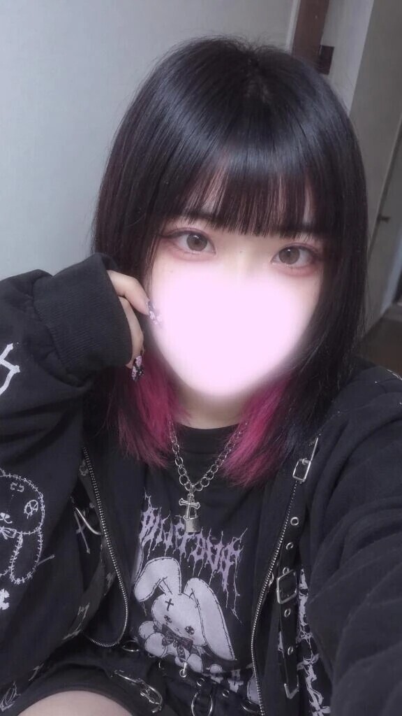 お休みの日なのに、、、