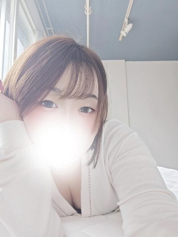 ねぇ、聞いて聞いて❣️