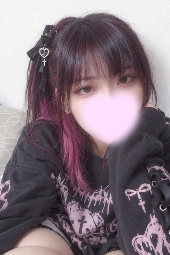 褒めてくれなきな拗ねちゃっぞ🥺💕