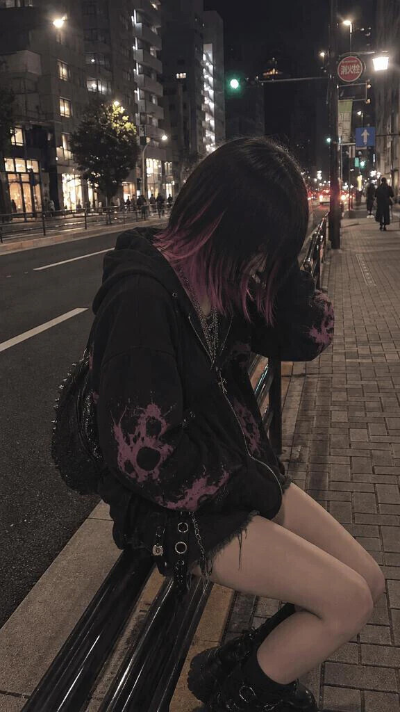 ねむねむこはねです