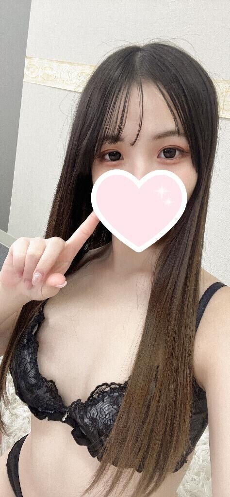 はじめまして?《かなみ》です??