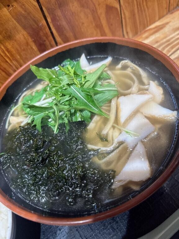 朝から麺???