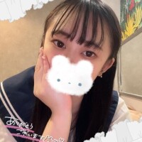 ゆりな