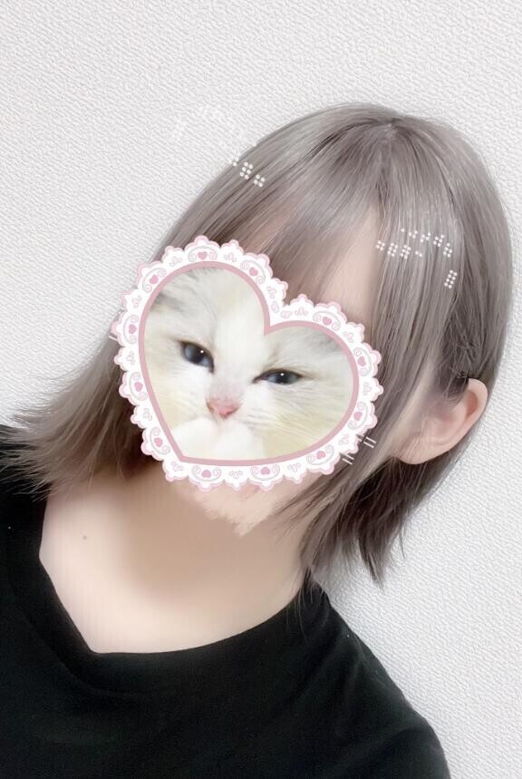 髪染めました??