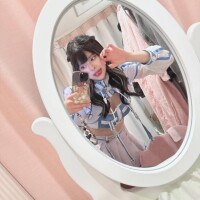 ?女優話のお兄さんっ?