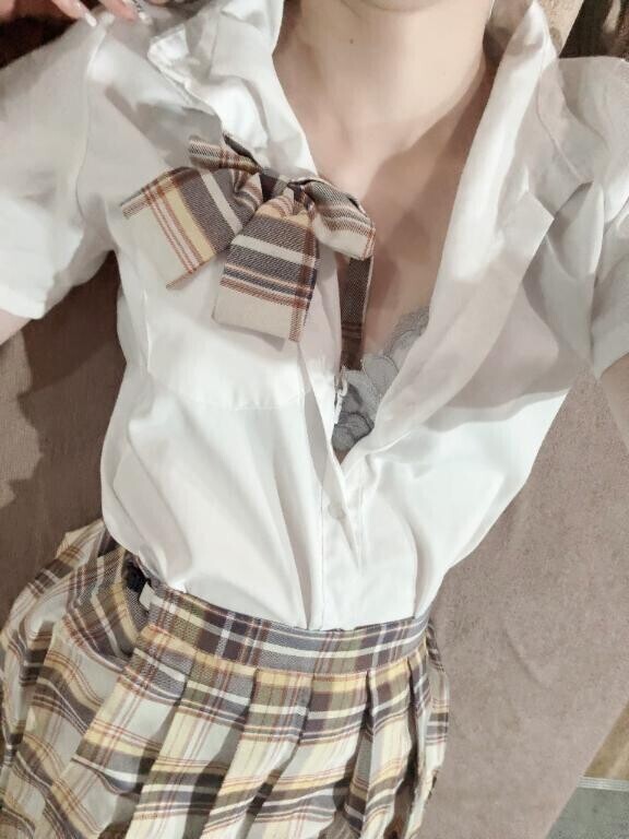 チラ見せで誘ってるみたい？?