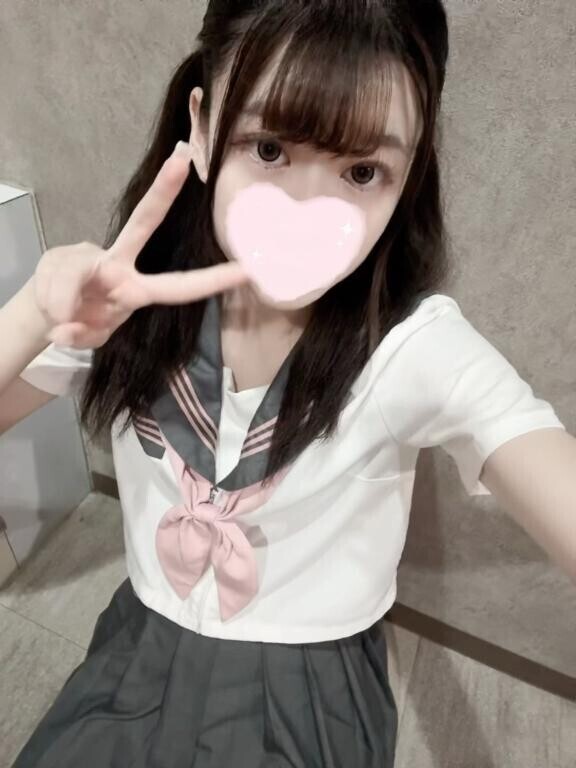 出勤4日目はツインテール?