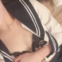 セーラー服ぬがしてみる？