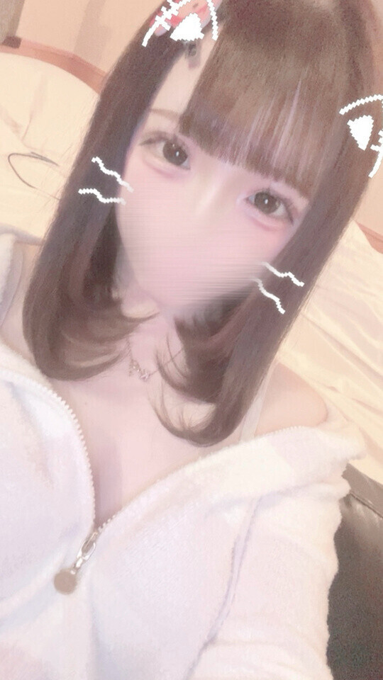 😽