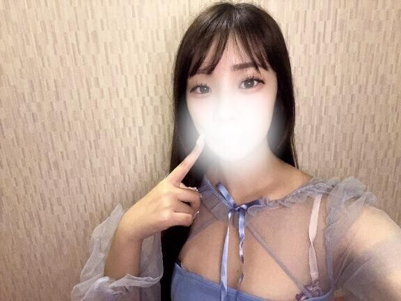 今日のドレス可愛い?