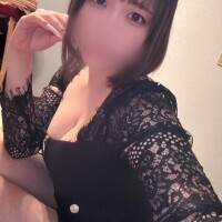 明日は華金?