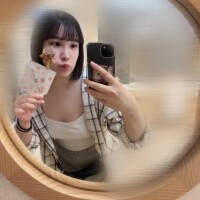つき