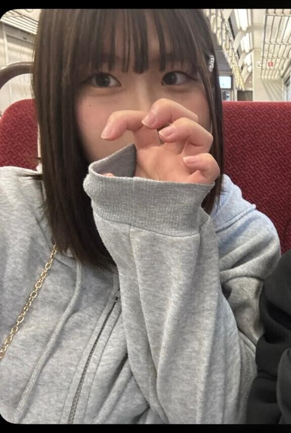 12日のお昼から出勤します??