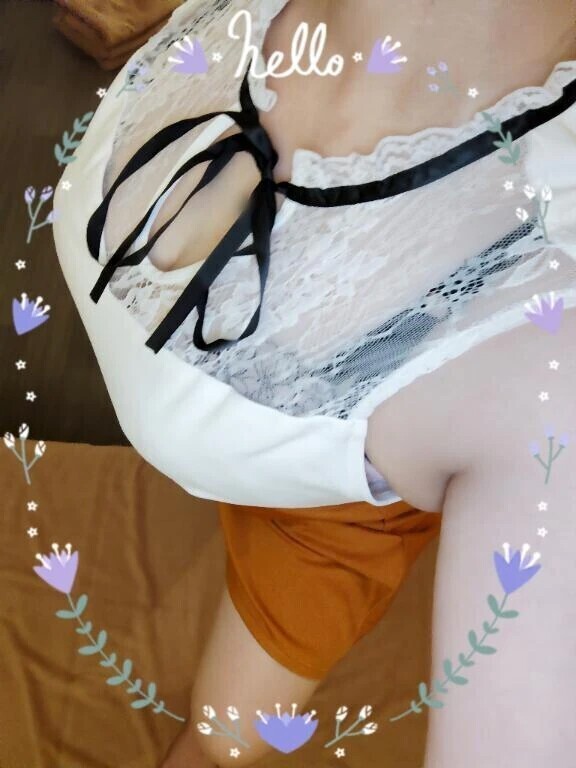 何やら…