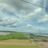 明日は出勤ー！