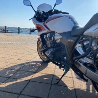 🏍身バレしないことを祈る笑
