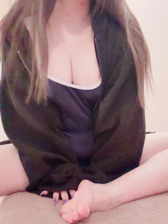 月曜😭雨まで降りやがってという気持ち☔️