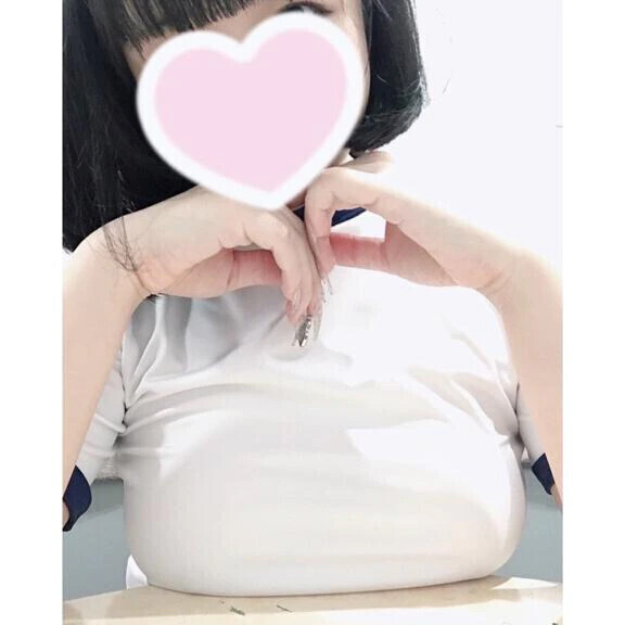 ぽてっ