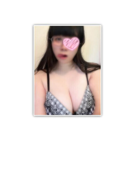 メガネの奥の秘密🤫💗