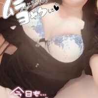 ゆりあ
