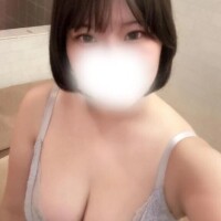 ちょこん出勤🐰🫧