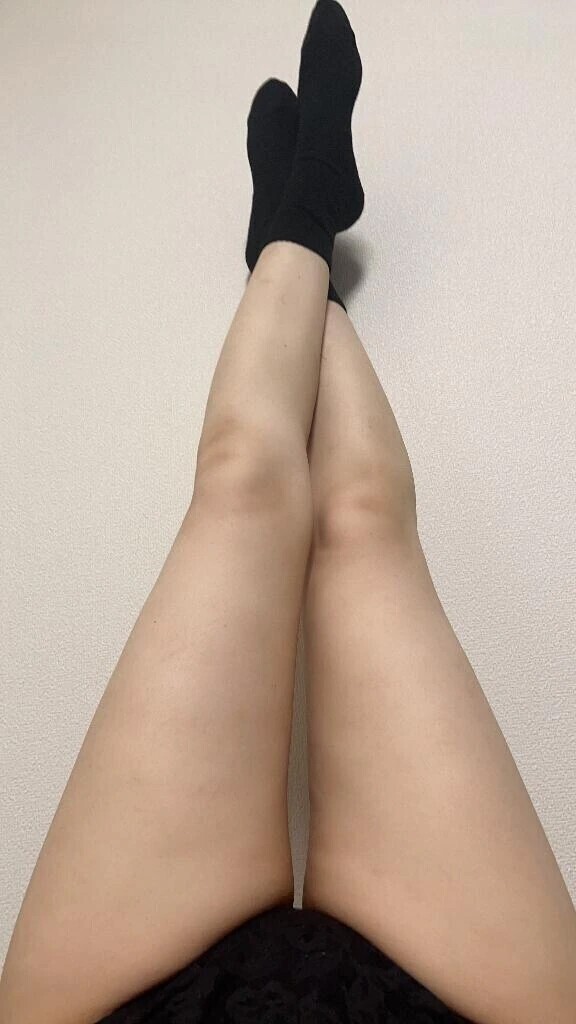 脚フェチに刺され〜‼️