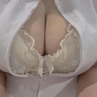 プルプルおっぱい💕