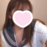 セーラー服着てるよ💘