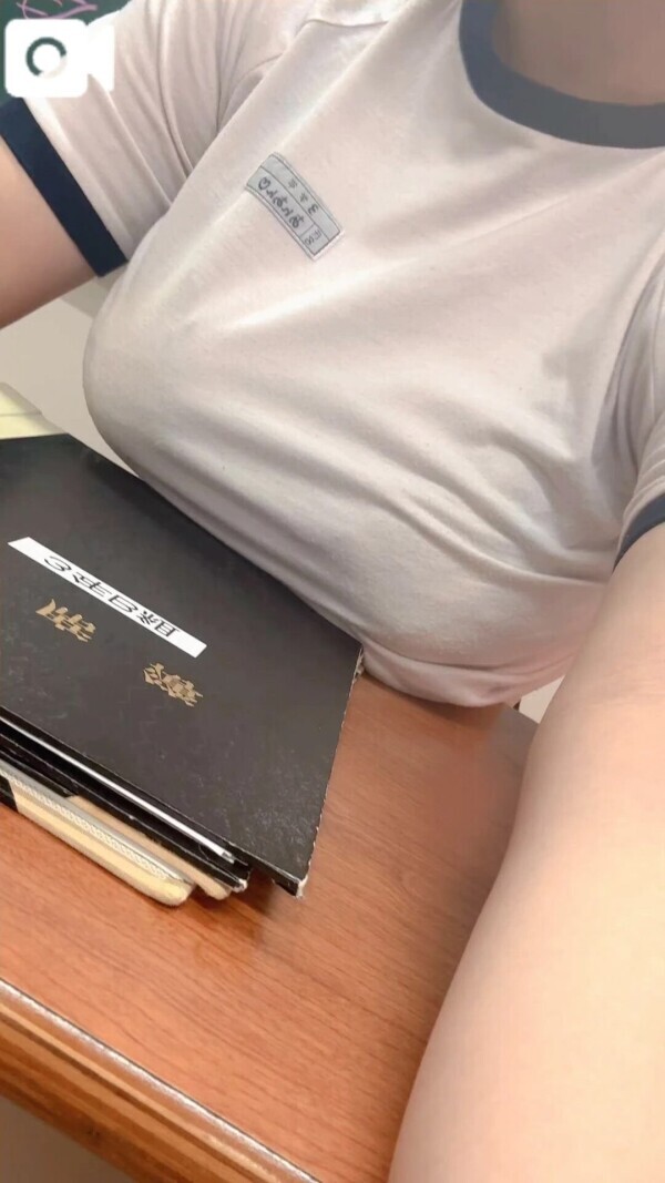 教室でイケナイコト🔞