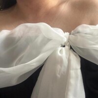 なの