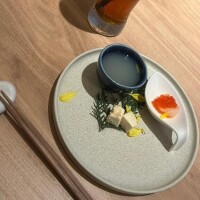 あきら