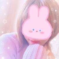 表情は平常、内面はニヤケの人です