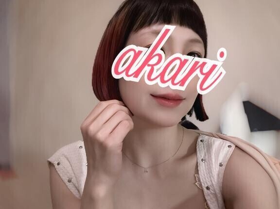 ローズレッドの髪色??