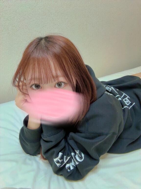 ちらっ