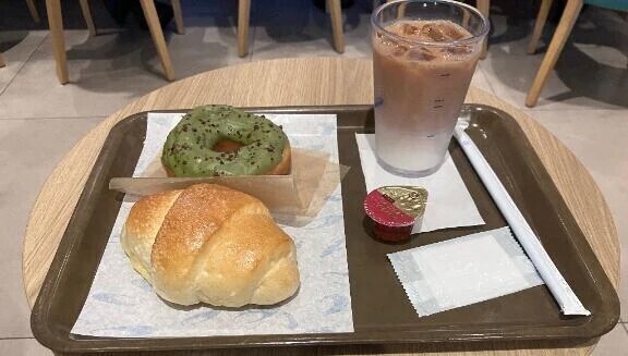 休日はのんびりカフェ時間☕🩵