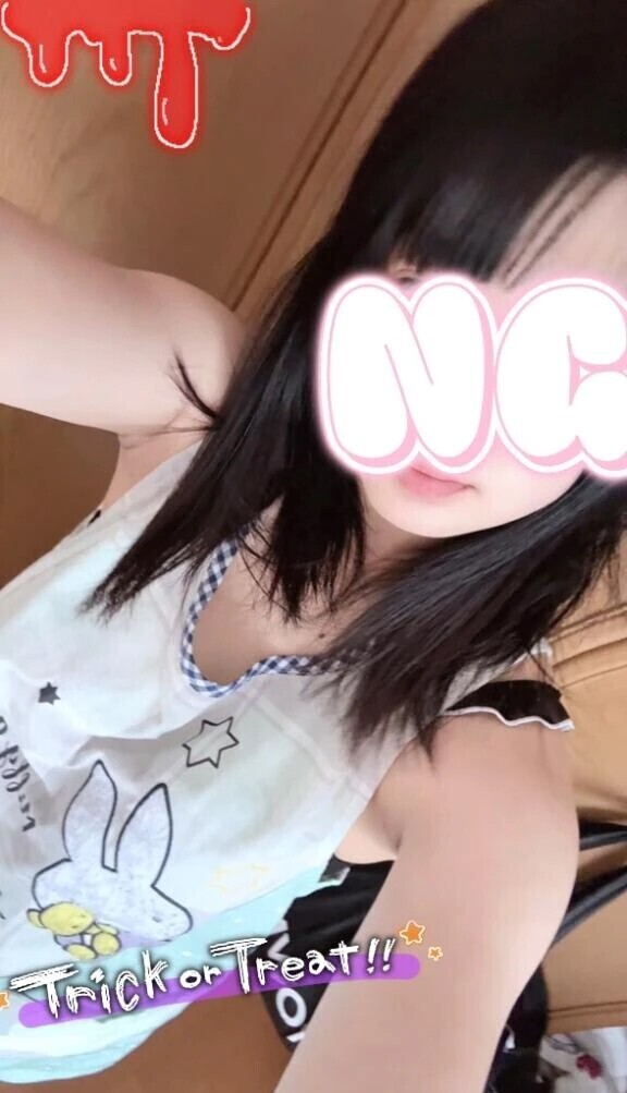 裸エプロンも悪くない👀💓