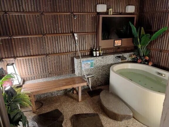 おもしろい🤣半分外🤣