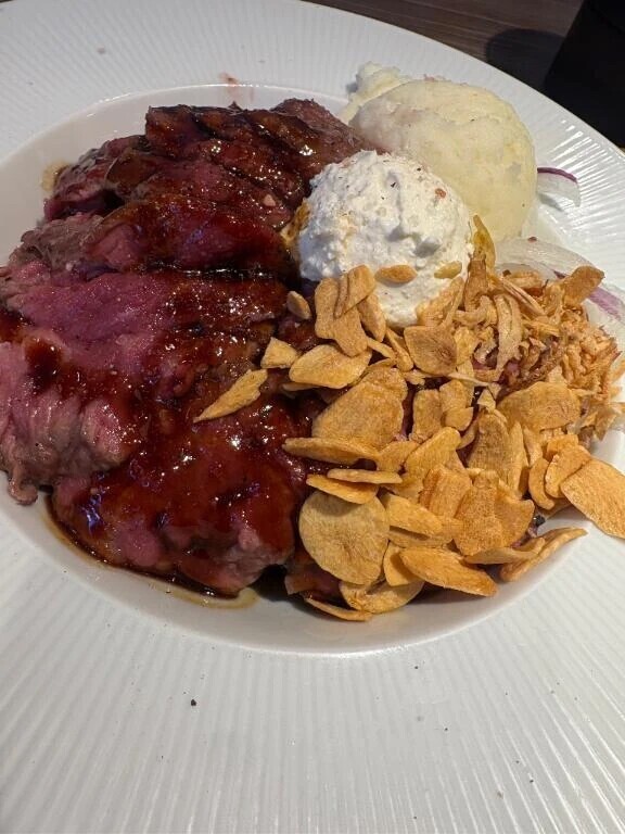 こんにちは(」・ω・)