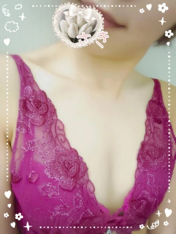 今年は暖房をつけました‎𖤐 ̖́-‬