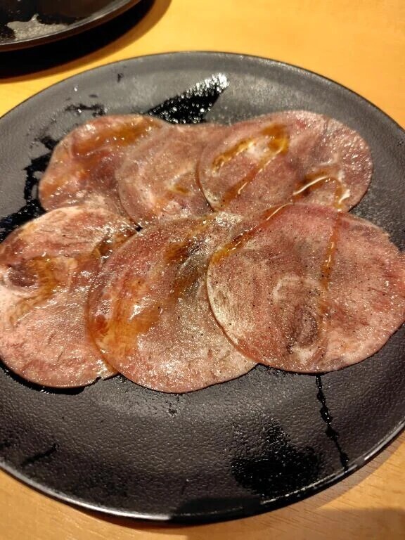 肉！肉！杏仁！