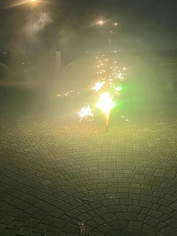 頭痛い😭