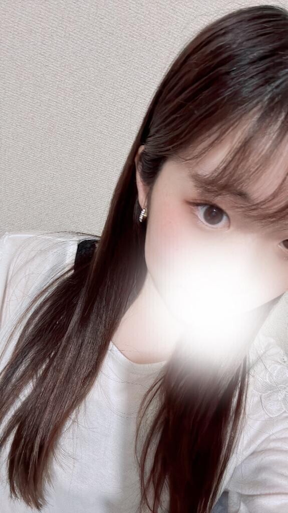 緊張してて可愛かったです‪ෆ‪.*･ﾟ