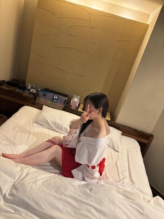 昨日完売ありがとうございます♡本日11時〜🤍