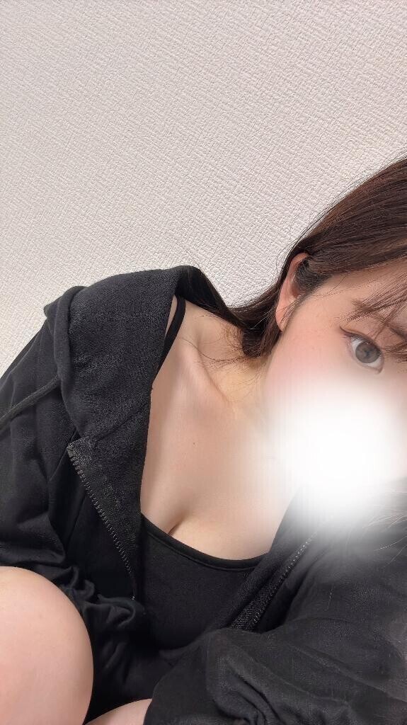 このあと22時〜🤍