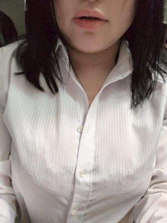 (,,- -,, )